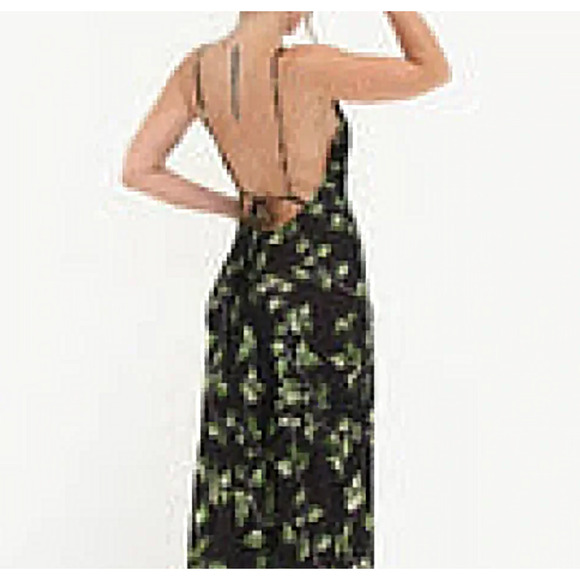 Rumored Black Leaf Print Strappy Cami Maxi Dress Medium Floral Low Tide Envy - Picture 2 of 4
